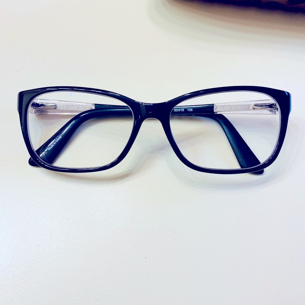 Guess frames 👓